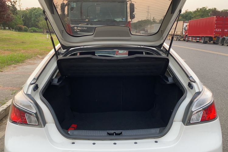 Used MG 6 2013 Hatchback 1.8L Automatic Drive Value Edition
