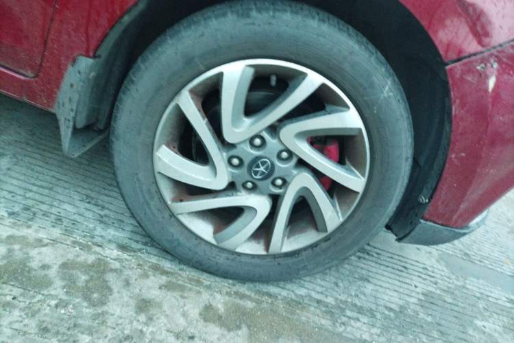 Used JAC Refine S2 2015 1.5L CVT Luxury Smart Version
