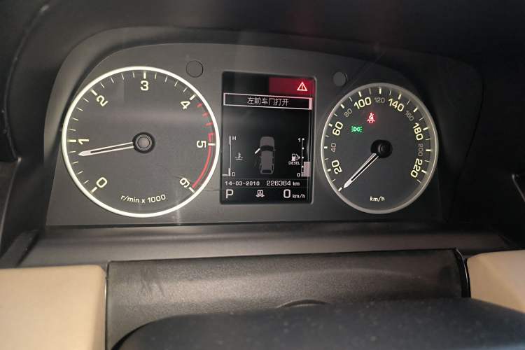 Used Land Rover Range Sport 2012 3.0 TDV6 HSE Diesel Edition Instrument Cluster