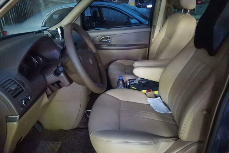 Used Buick GL8 2012 2.4L BASE Comfort Edition
