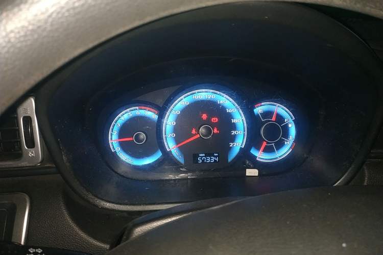 Used FAW Junpai D60 2015 1.5L Manual Luxury Model
