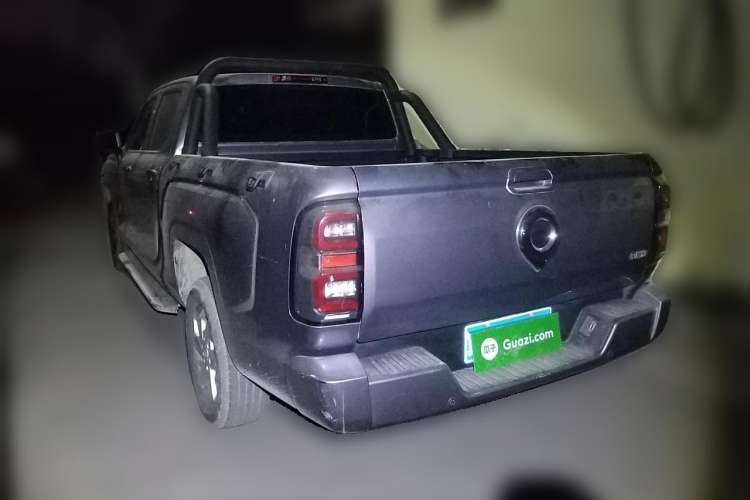 Used Great Wall King Kong Poer 2022 2.0T Manual Diesel Two-Wheel Drive Elite Version with Long Bed GW4D20M