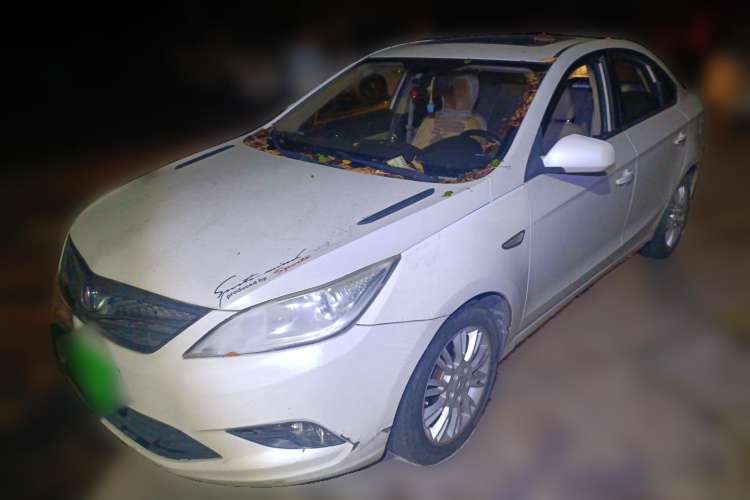 Used Changan Eado 2012 1.6L Automatic Luxury Version China IV Standard