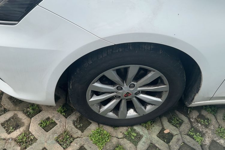 Used Roewe i6 2017 16T Manual Luxury Edition