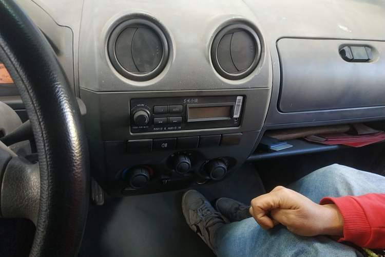 Used Dongfeng Xiaokang V27 2011 1.3L Base Version BG13-20