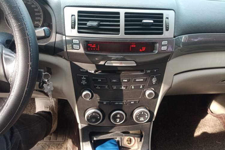 Used Bestune B70 2010 2.0L manual Elite version
