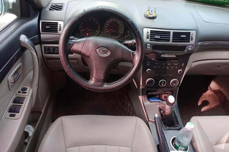 Used Bestune B70 2010 2.0L manual Elite version
