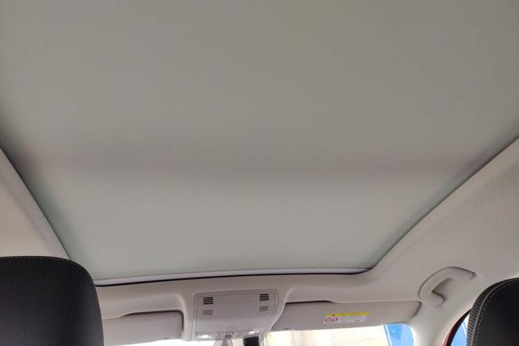 Used Volkswagen Tayron X 2020 330TSI Two-Wheel Drive Luxury Smart Connectivity Version
