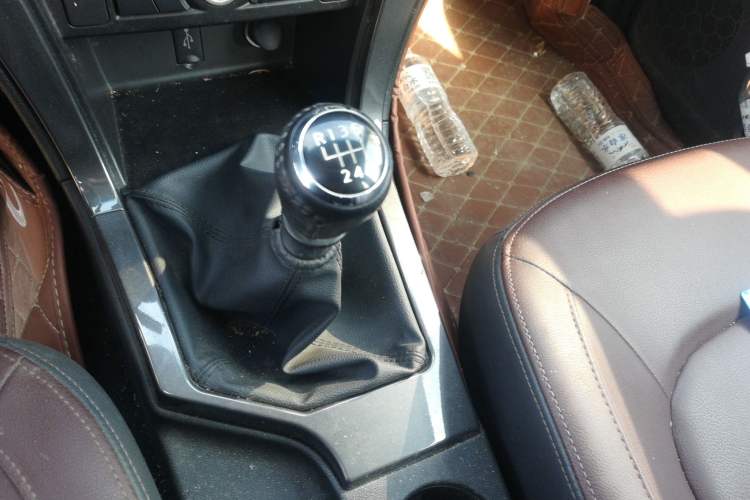 Used Great Wall Wingle 5 2020 2.0T Diesel Two-Wheel-Drive Elite Version Big Double Cab China VI Standard GW4D20M
