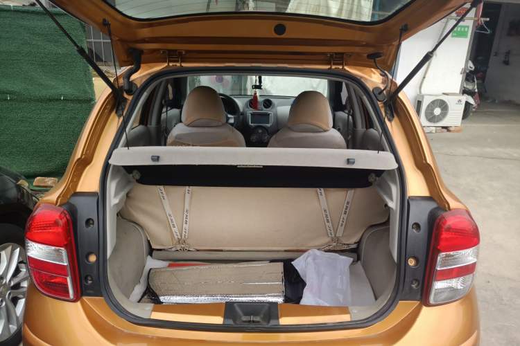 Used Nissan March 2010 1.5L Manual E-Xuan Edition