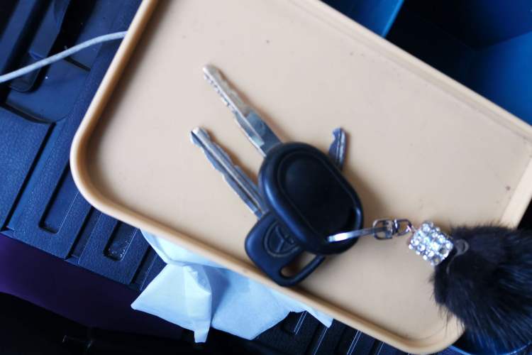 Used Jinbei Grace 2013 2.0L Zhi Ling Luxury 9-Seater All-Games Commemorative Version China V Emission Standard 9 Seats