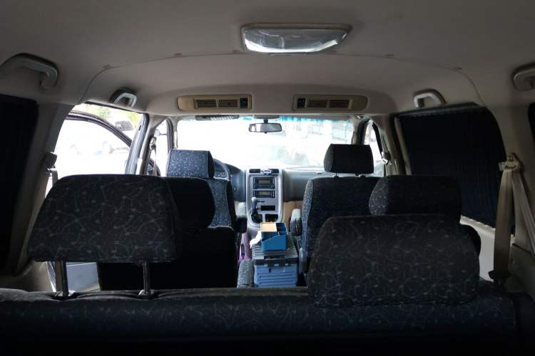 Used Jinbei Grace 2013 2.0L Zhi Ling Luxury 9-Seater All-Games Commemorative Version China V Emission Standard 9 Seats