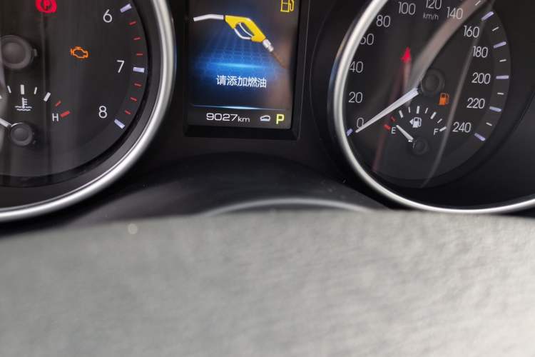 Used Haval H6 Coupe 2019 1.5T Automatic Two-Wheel Drive Elite Version China VI Standard Odometer Close Up