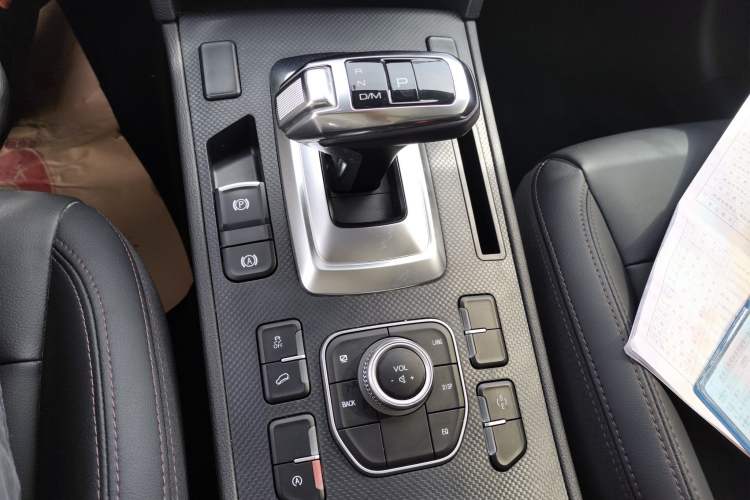 Used Haval H6 Coupe 2019 1.5T Automatic Two-Wheel Drive Elite Version China VI Standard Gear Lever