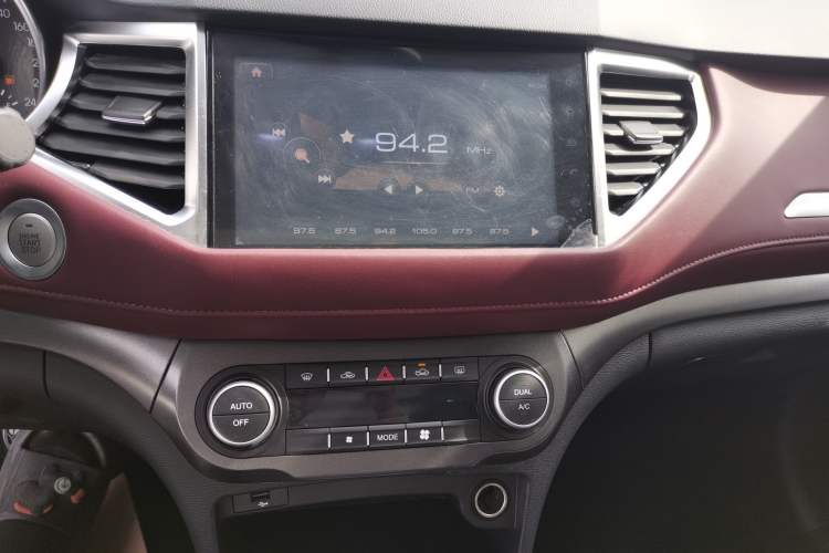 Used Haval H6 Coupe 2019 1.5T Automatic Two-Wheel Drive Elite Version China VI Standard Audio And AC Panel