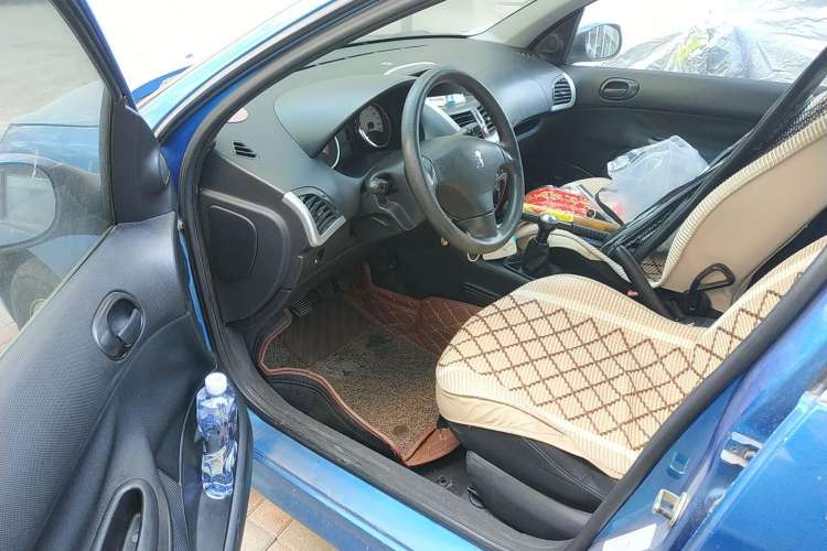 Used Peugeot 207 2011 Hatchback 1.4L Manual Yule Edition Driver Seat