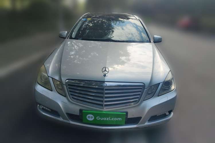Used Mercedes-Benz E-Class 2009 E 300 Elegant Model
