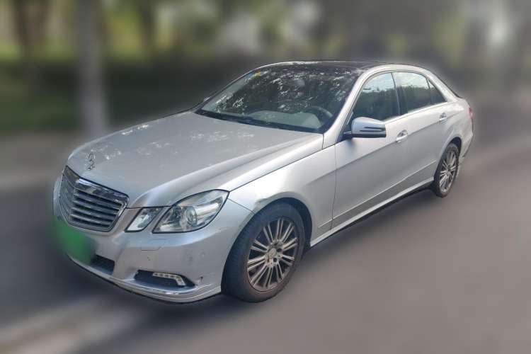 Used Mercedes-Benz E-Class 2009 E 300 Elegant Model