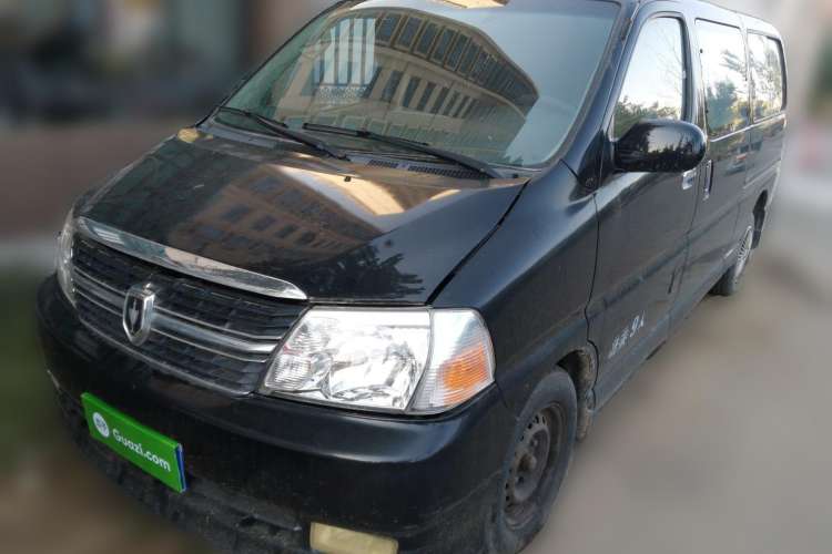 Used Jinbei Grace 2013 2.0L Zhi Ling Luxury 9-Seater All-Games Commemorative Version China V Emission Standard 9 Seats