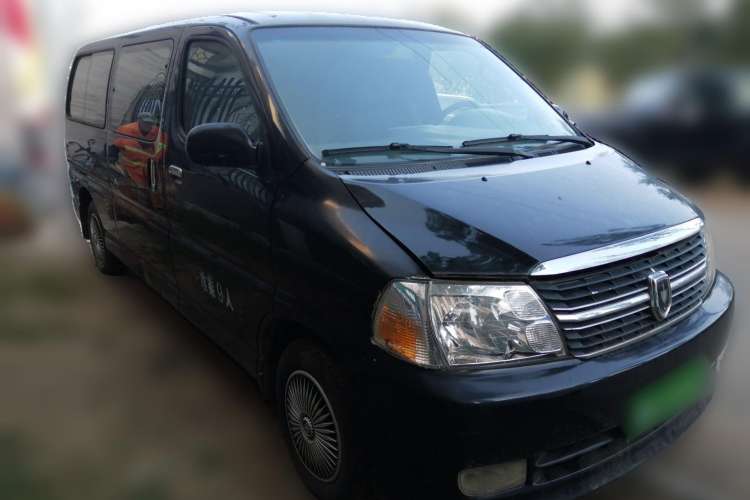 Used Jinbei Grace 2013 2.0L Zhi Ling Luxury 9-Seater All-Games Commemorative Version China V Emission Standard 9 Seats