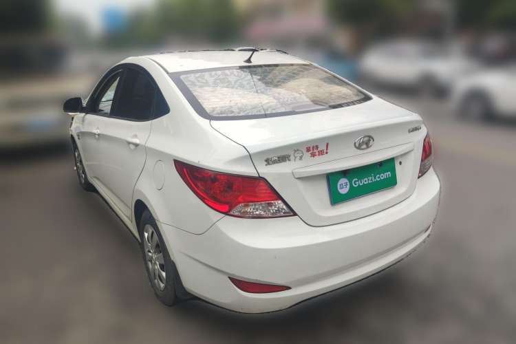 Used Hyundai Verna (older generation) 2013 Sedan 1.4L Automatic Standard GL Model