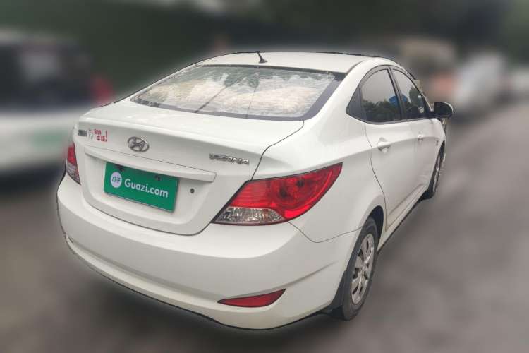 Used Hyundai Verna (older generation) 2013 Sedan 1.4L Automatic Standard GL Model