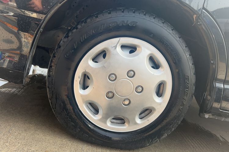 Used Jinbei Express 2018 2.0L Standard Version V19