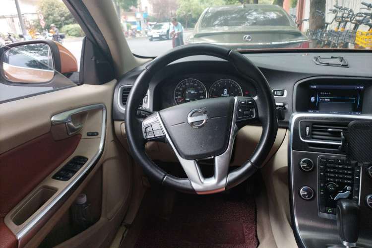 Used Volvo S60 2012 T5 Prestige Edition