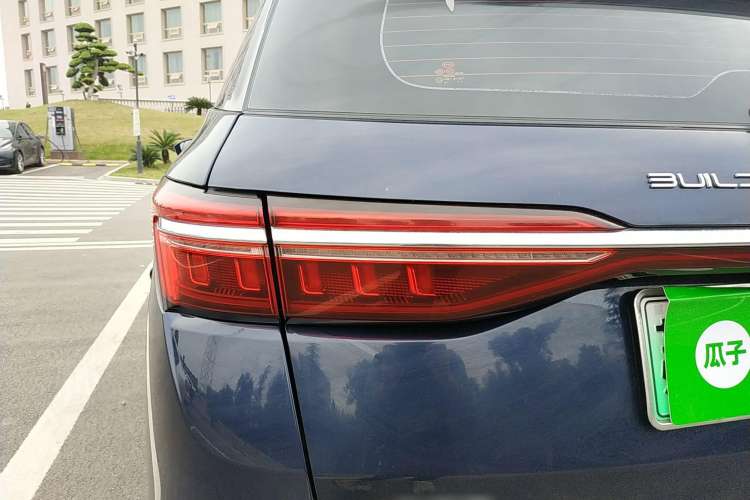 Used BYD Song MAX New Energy 2022 DM-i 105KM Flagship Model
