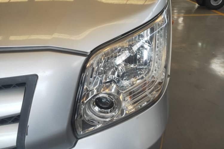 Used Foton Toano 2017 2.5T Restyled E Commercial Version Short Wheelbase 4J25TC3

