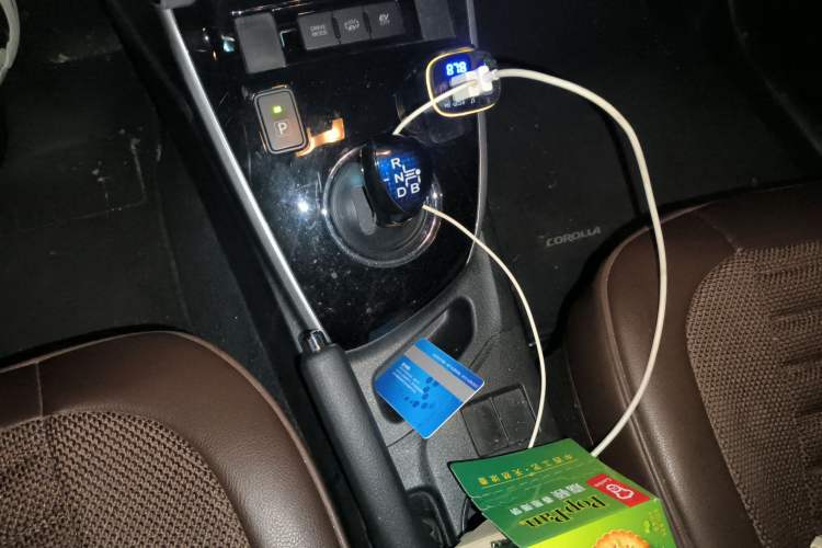 Used Toyota Corolla Hybrid E+ 2019 1.8L E-CVT Leading Edition Gear Lever