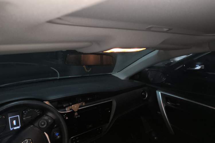 Used Toyota Corolla Hybrid E+ 2019 1.8L E-CVT Leading Edition Headliner