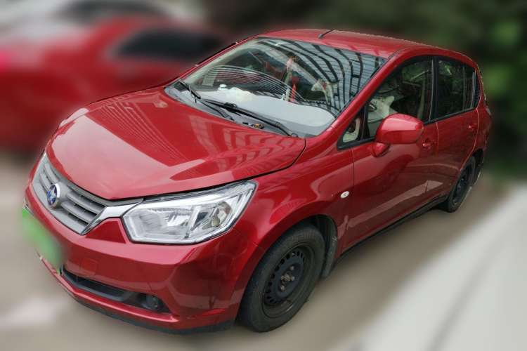 Used Venucia R50 2012 1.6L Automatic Comfort Edition