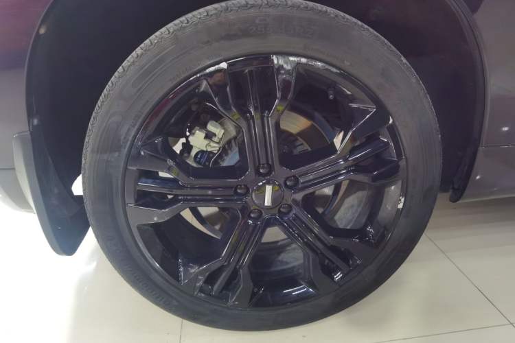 Used Wey VV7 2017 2.0T Ultra-Luxury Version
