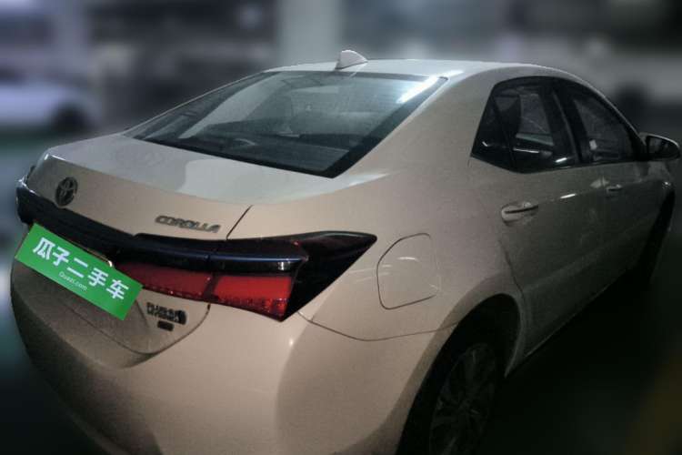 Used Toyota Corolla Hybrid E+ 2019 1.8L E-CVT Leading Edition Rear Right 45 Deg