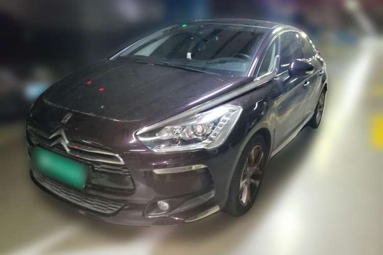 Used DS 5 2014 1.6T Luxury Edition THP160