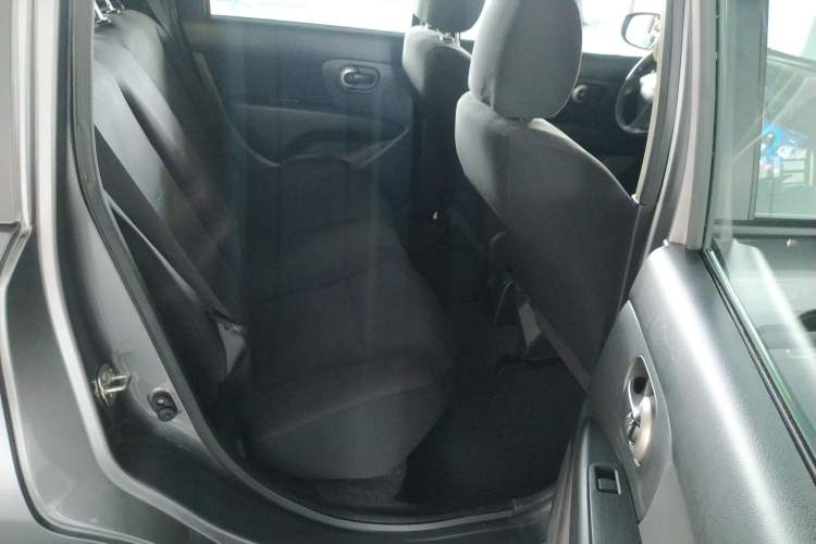 Used Nissan Livina 2015 1.6XE CVT Comfort Edition Right Rear Seat