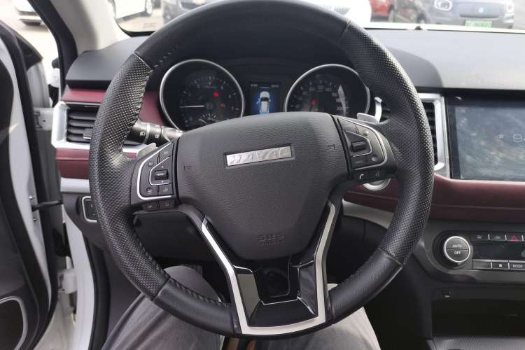 Used Haval H6 Coupe 2019 1.5T Automatic Two-Wheel Drive Elite Version China VI Standard Steering Wheel