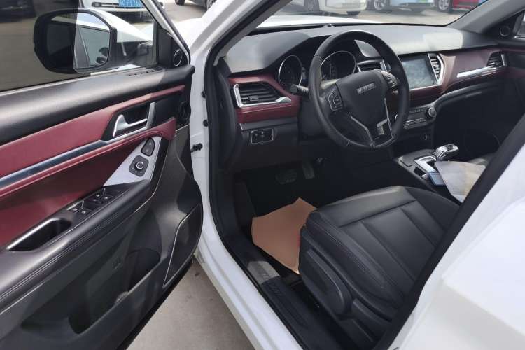 Used Haval H6 Coupe 2019 1.5T Automatic Two-Wheel Drive Elite Version China VI Standard Driver Seat