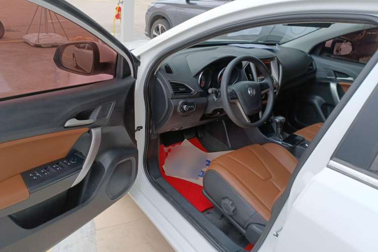 Used MG GT 2016 1.5L Automatic Value-Added Luxury Edition