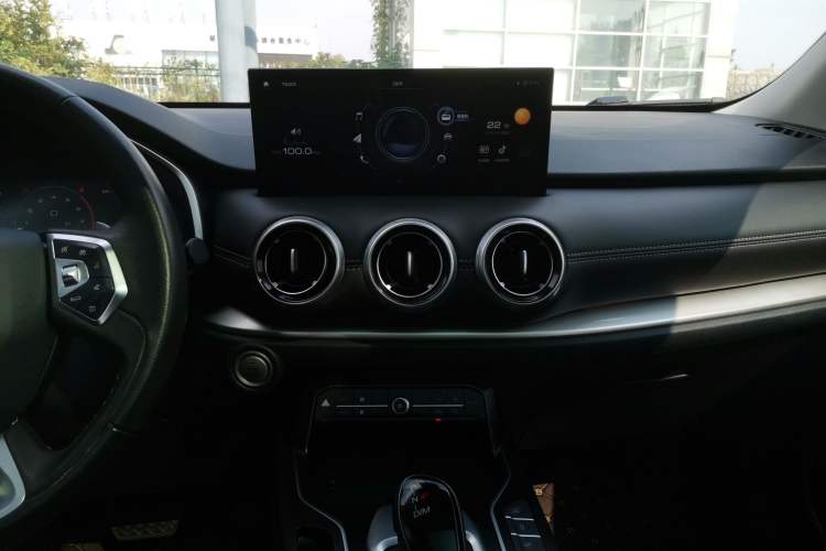 Used Wey VV6 2020 2.0T Four-Wheel Drive Zhiyu+