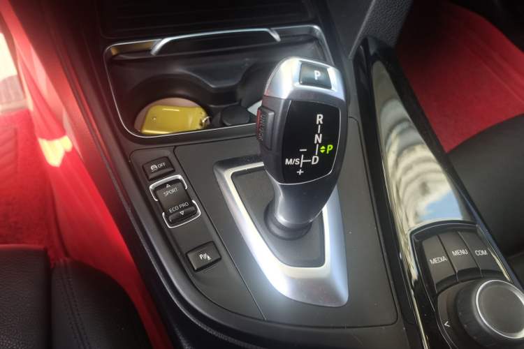 Used BMW 3 Series GT 2018 320i Sport Edition
