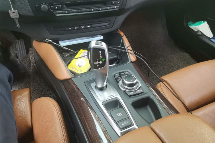 Used BMW X6 2012 xDrive35i
