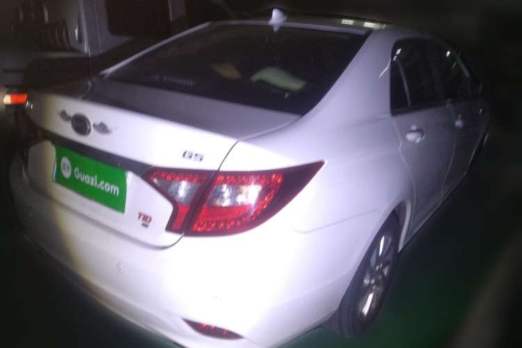 Used BYD G5 2014 1.5TID Automatic Prestige Model
