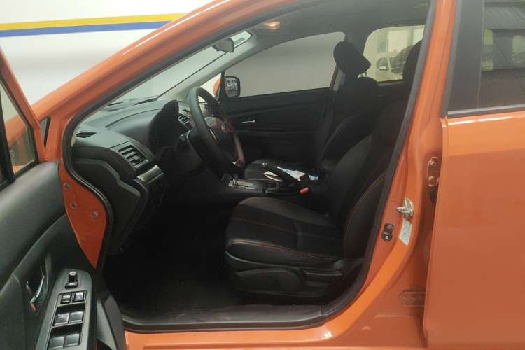 Used Subaru XV 2014 2.0i Comfort Edition
