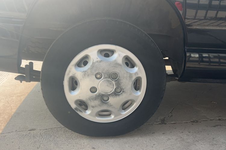 Used Jinbei Express 2018 2.0L Standard Version V19