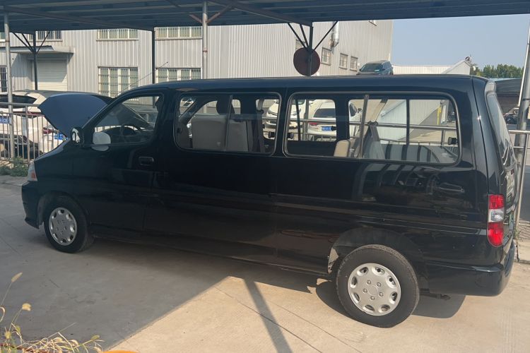 Used Jinbei Express 2018 2.0L Standard Version V19