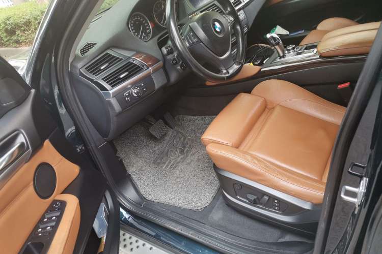 Used BMW X6 2012 xDrive35i
