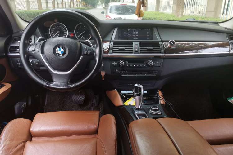 Used BMW X6 2012 xDrive35i
