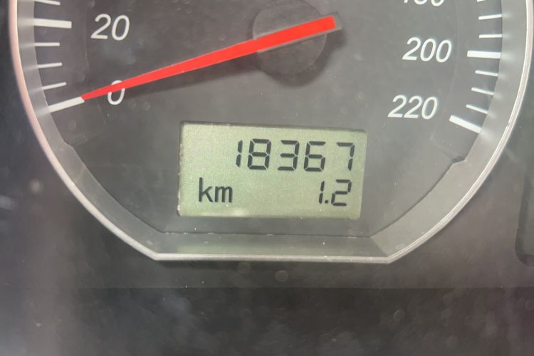 Used Jinbei Express 2018 2.0L Standard Version V19